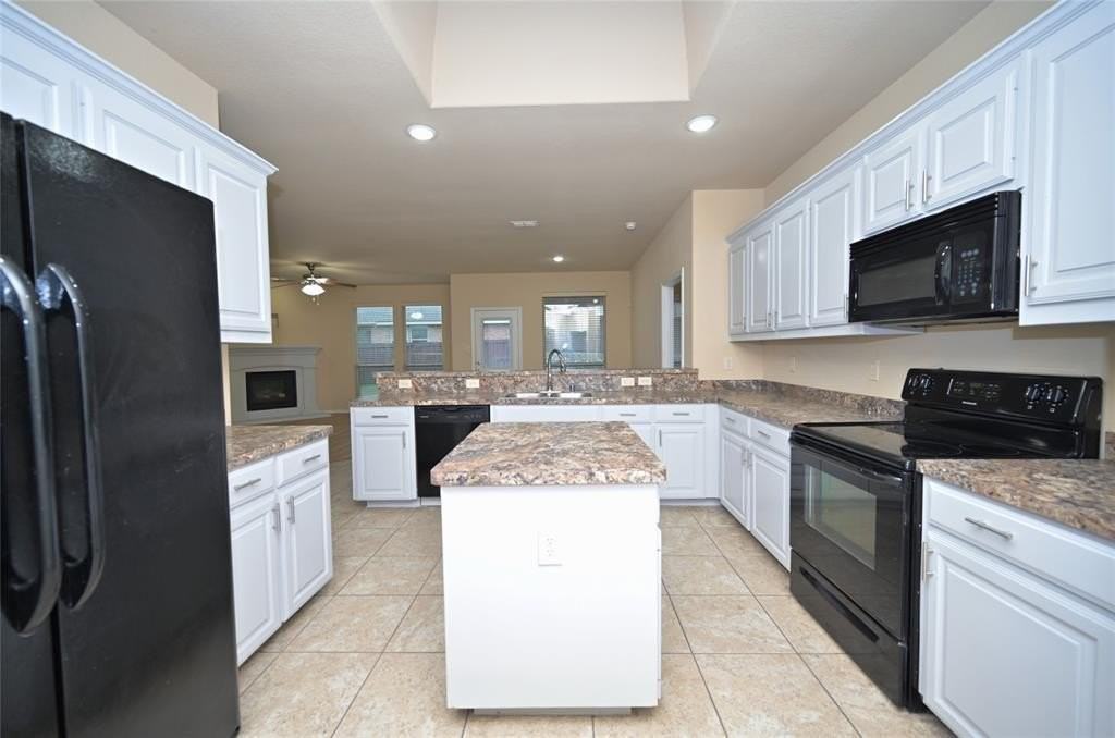 410 Red Sage Ln - Photo 7 of 40