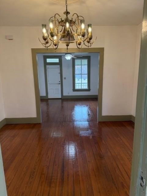 911 17th St - Photo 7 of 27