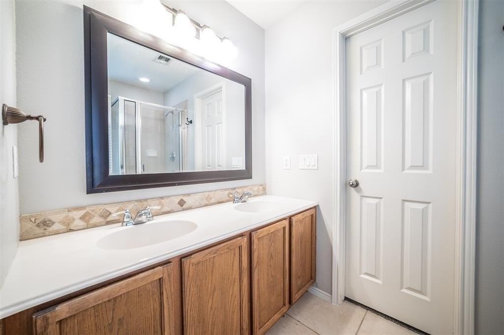 106 Eagle Feather Dr - Photo 5 of 18