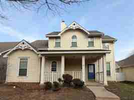 featured image of 1026 Elm Dr