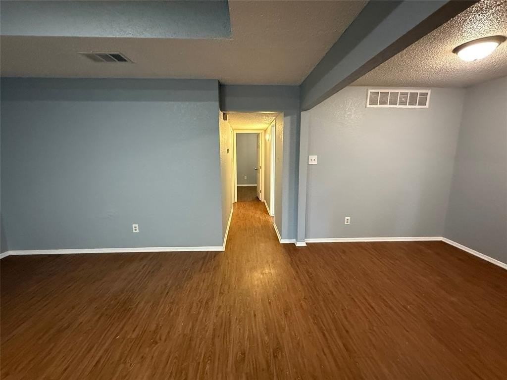 1713 San Rafael St - Photo 5 of 13