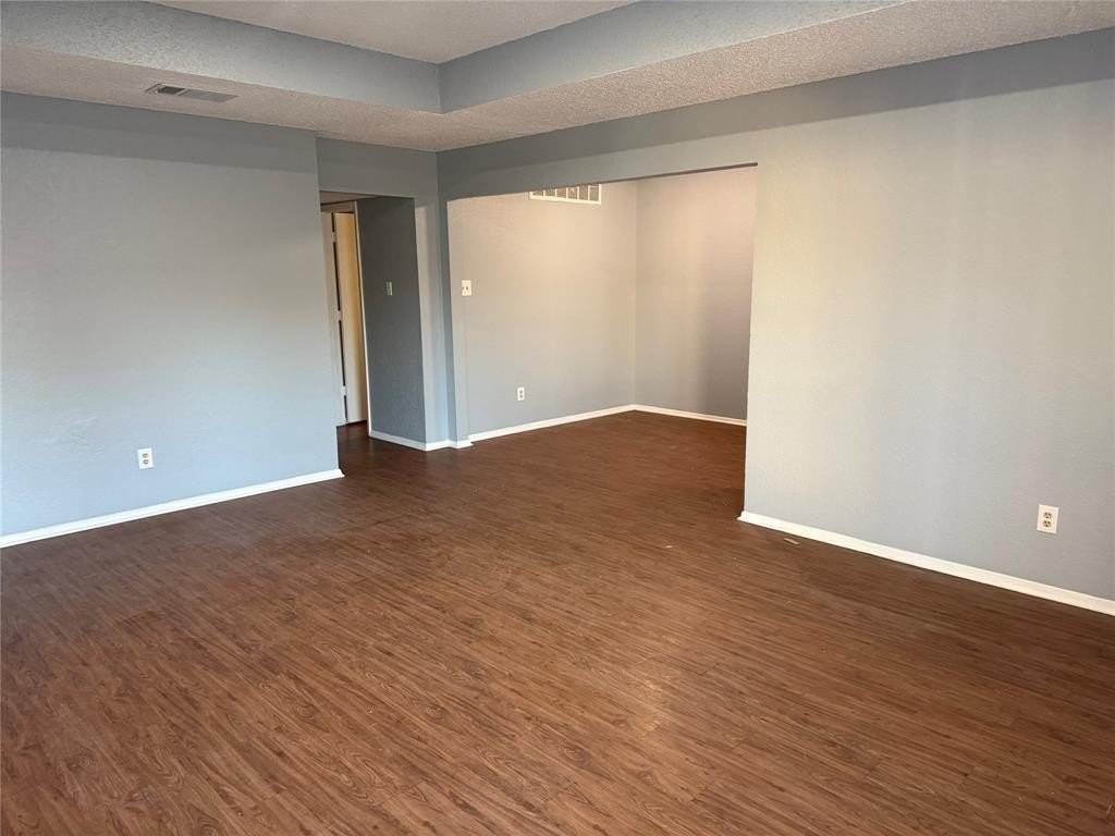 1713 San Rafael St - Photo 6 of 13