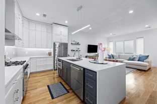 2311 N Carroll Ave #B - Photo 1 of 1