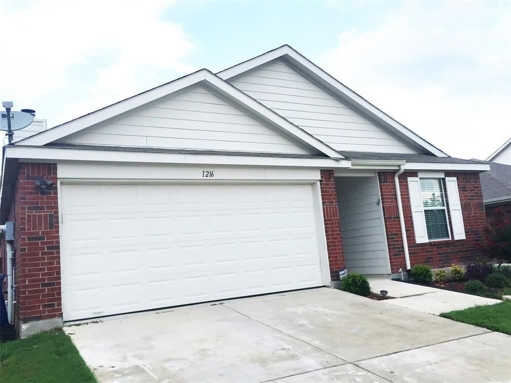 1216 Pine Forest Dr - Photo 2 of 27