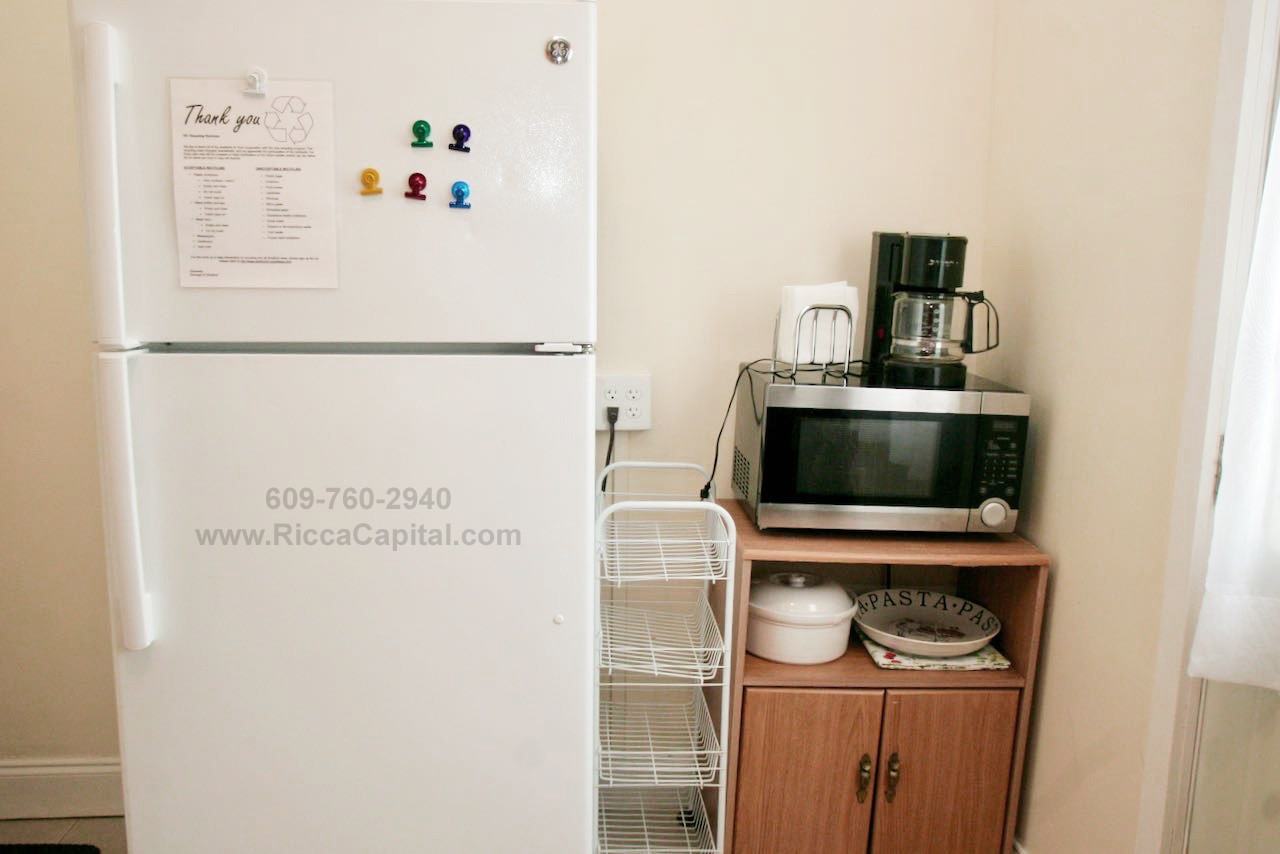 215 S Atlantic Ave E #1 - Photo 5 of 15