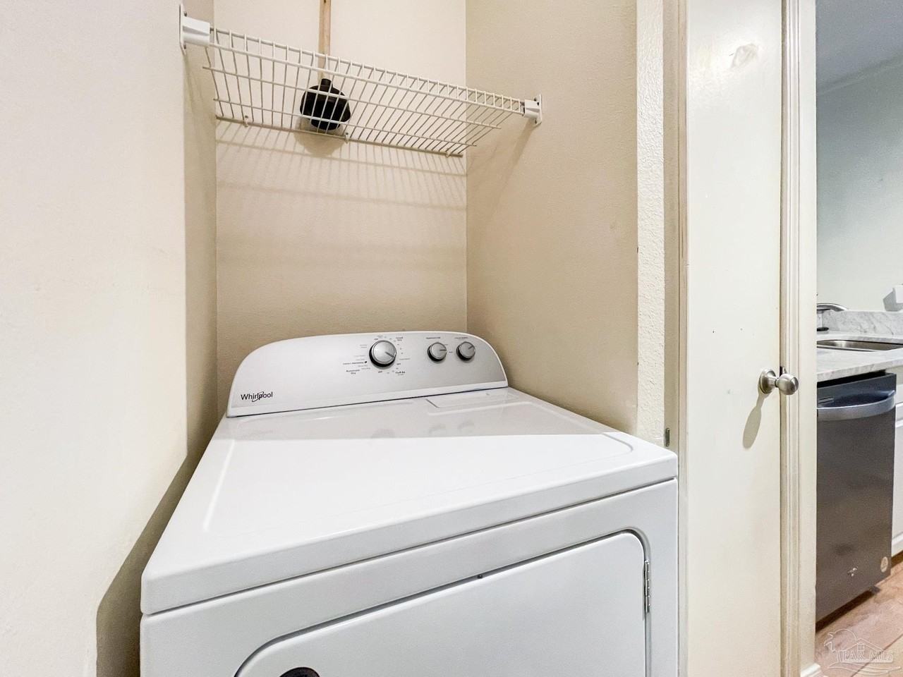 601 E Burgess Rd Apt E4 #E4 - Photo 5 of 16