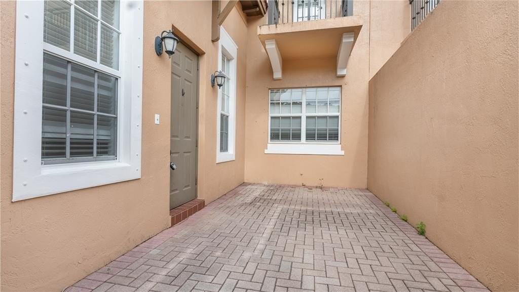 1061 Sw 147th Ter #1061 - Photo 2 of 21