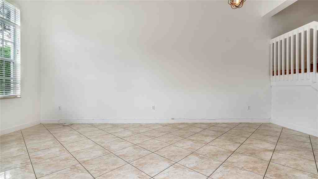 1061 Sw 147th Ter #1061 - Photo 4 of 21