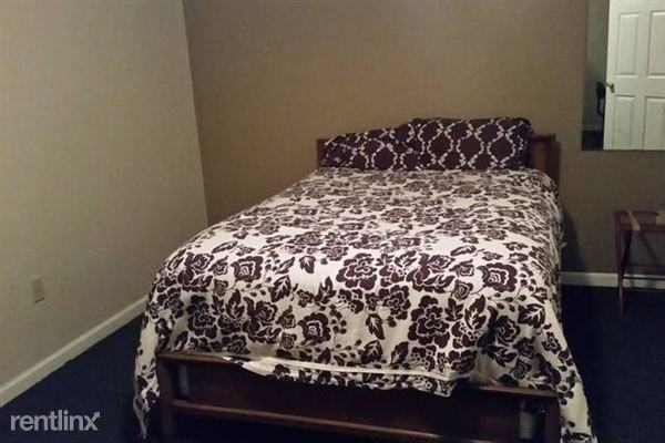 5669 Evelyn Ct - Photo 2 of 4