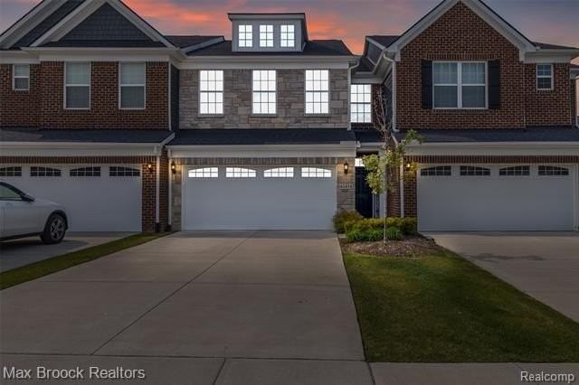 43474 Chancellor Ln #79 - Photo 3 of 38