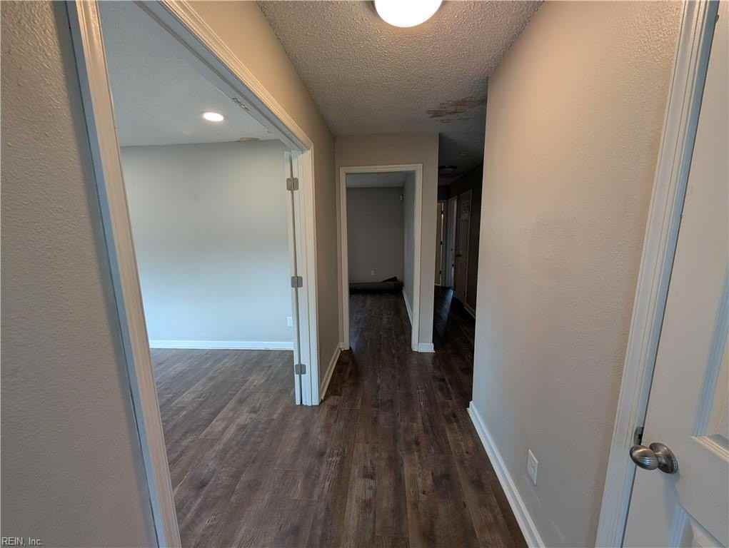 3120 Tournament Dr - Photo 3 of 27