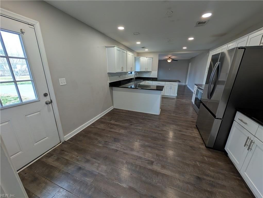 3120 Tournament Dr - Photo 7 of 27