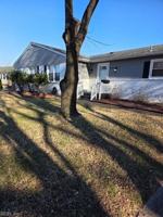 featured image of 2929 Hilton Ave