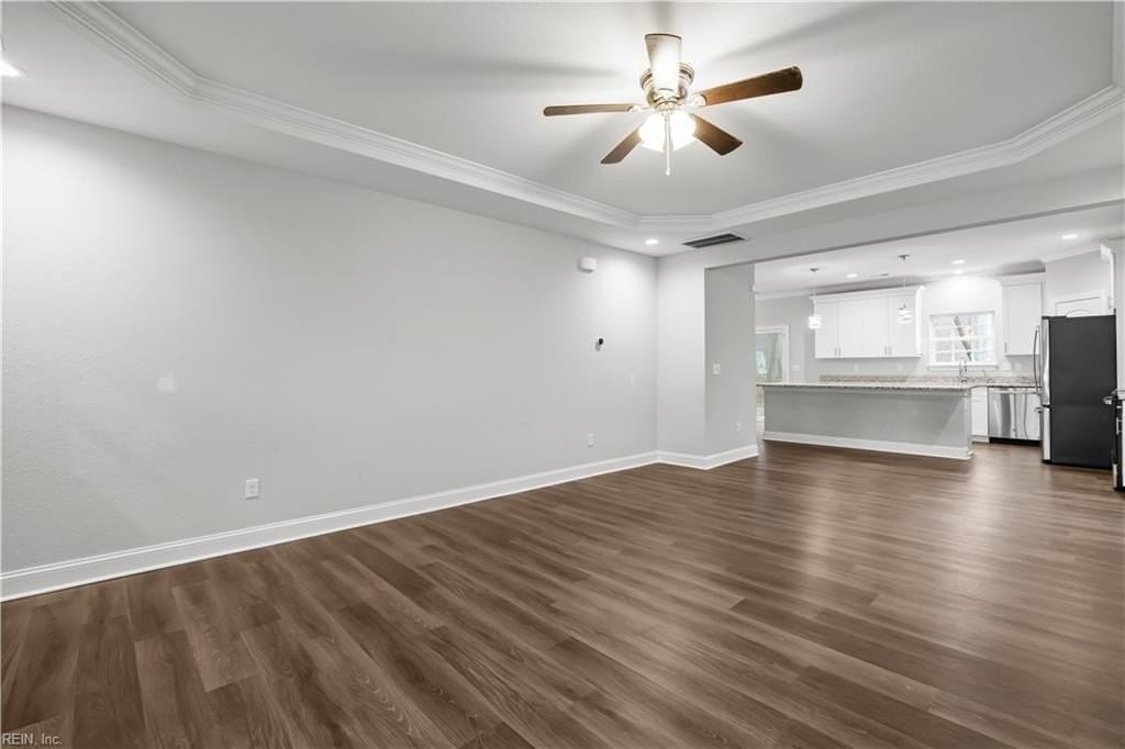 3972 Pughsville Rd - Photo 3 of 32