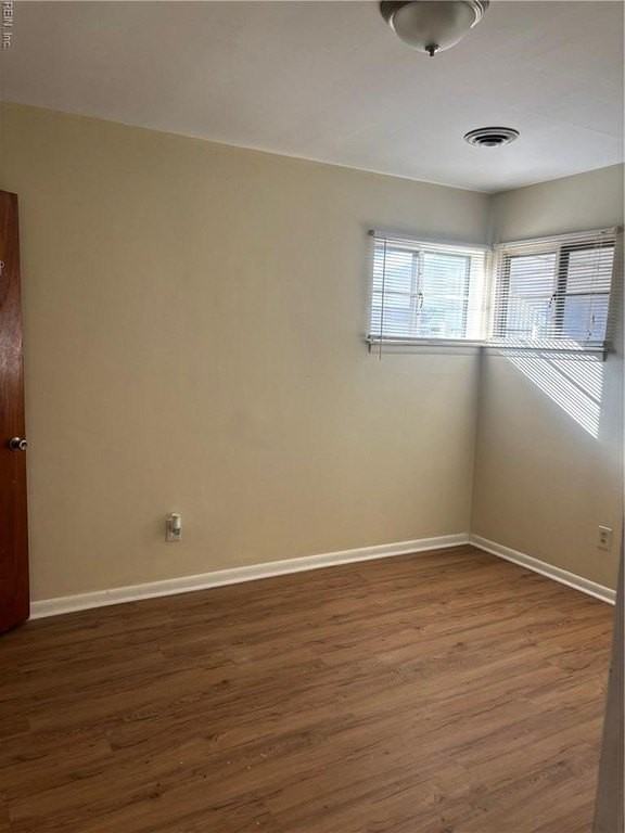 837 Brinson Ln - Photo 4 of 17