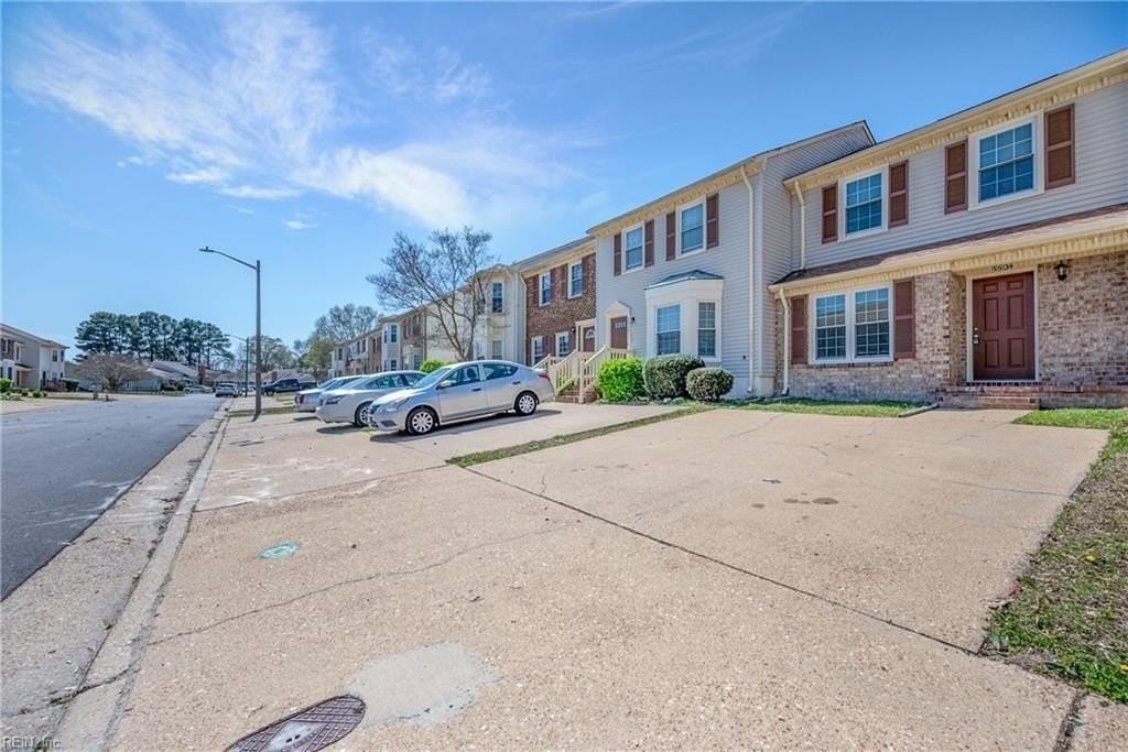 5504 Baccalaureate Dr - Photo 4 of 30