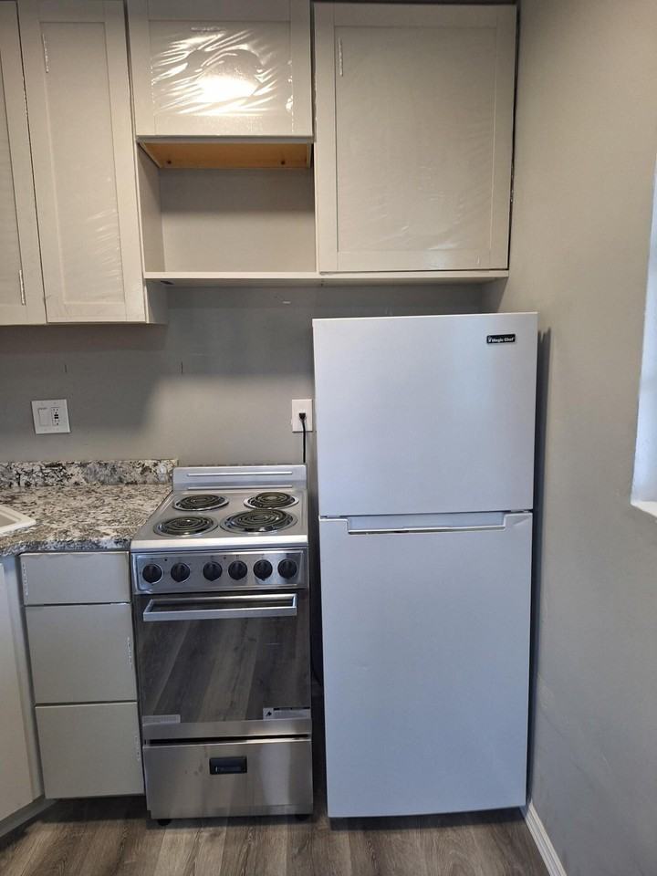 816 Troy Blvd - Photo 4 of 9