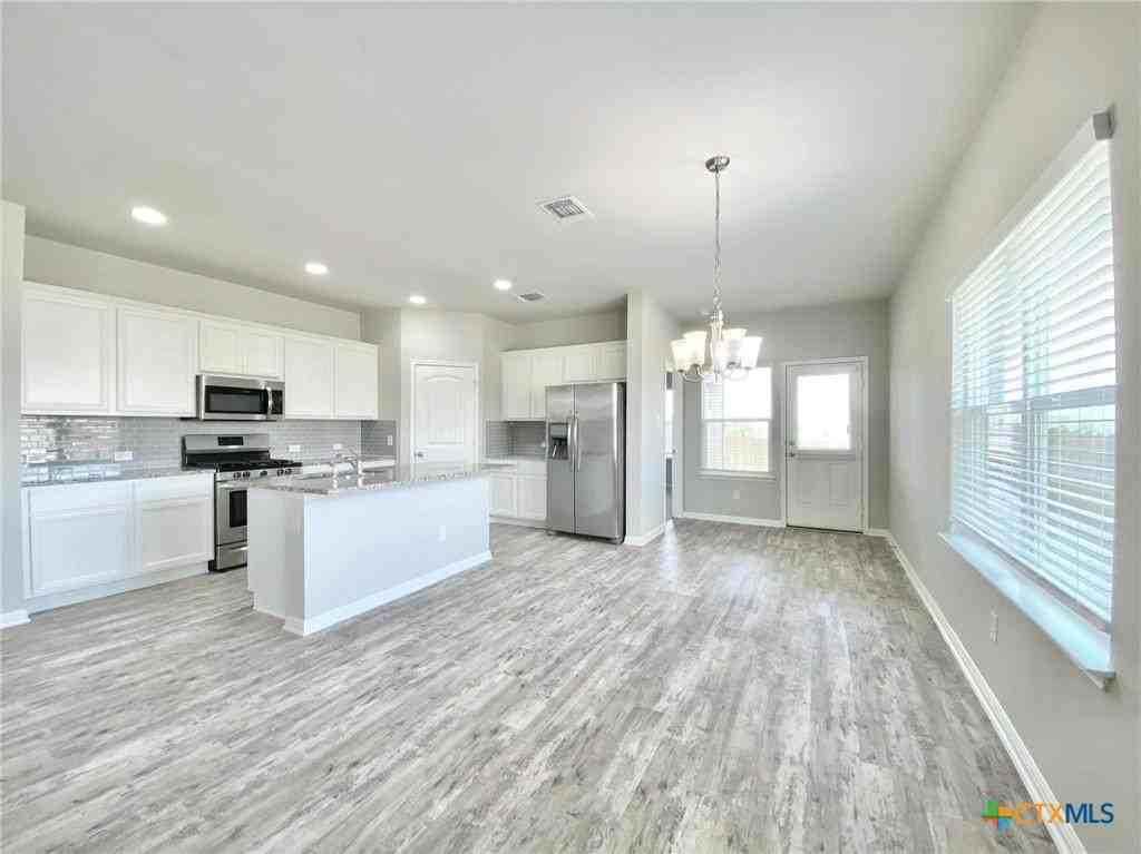 2036 Port Ellen Dr - Photo 6 of 30