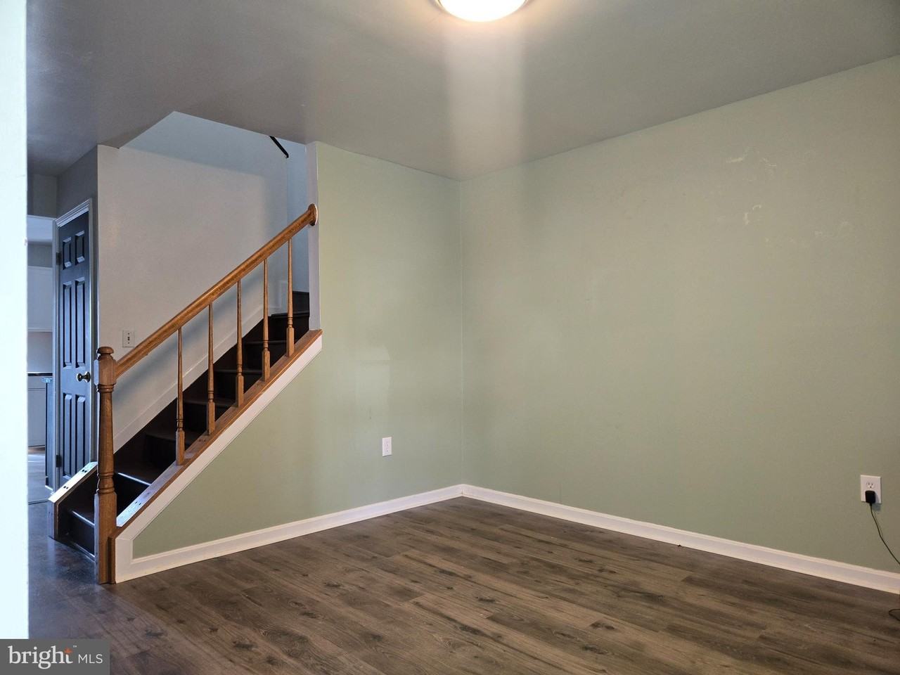 2118 Cedar Barn Way - Photo 4 of 29