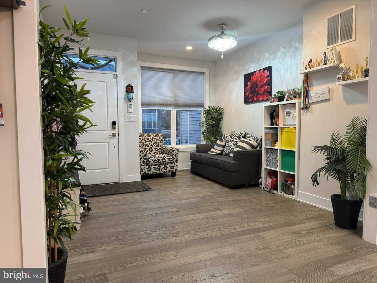 506 Juneberry Ct - Photo 2 of 21