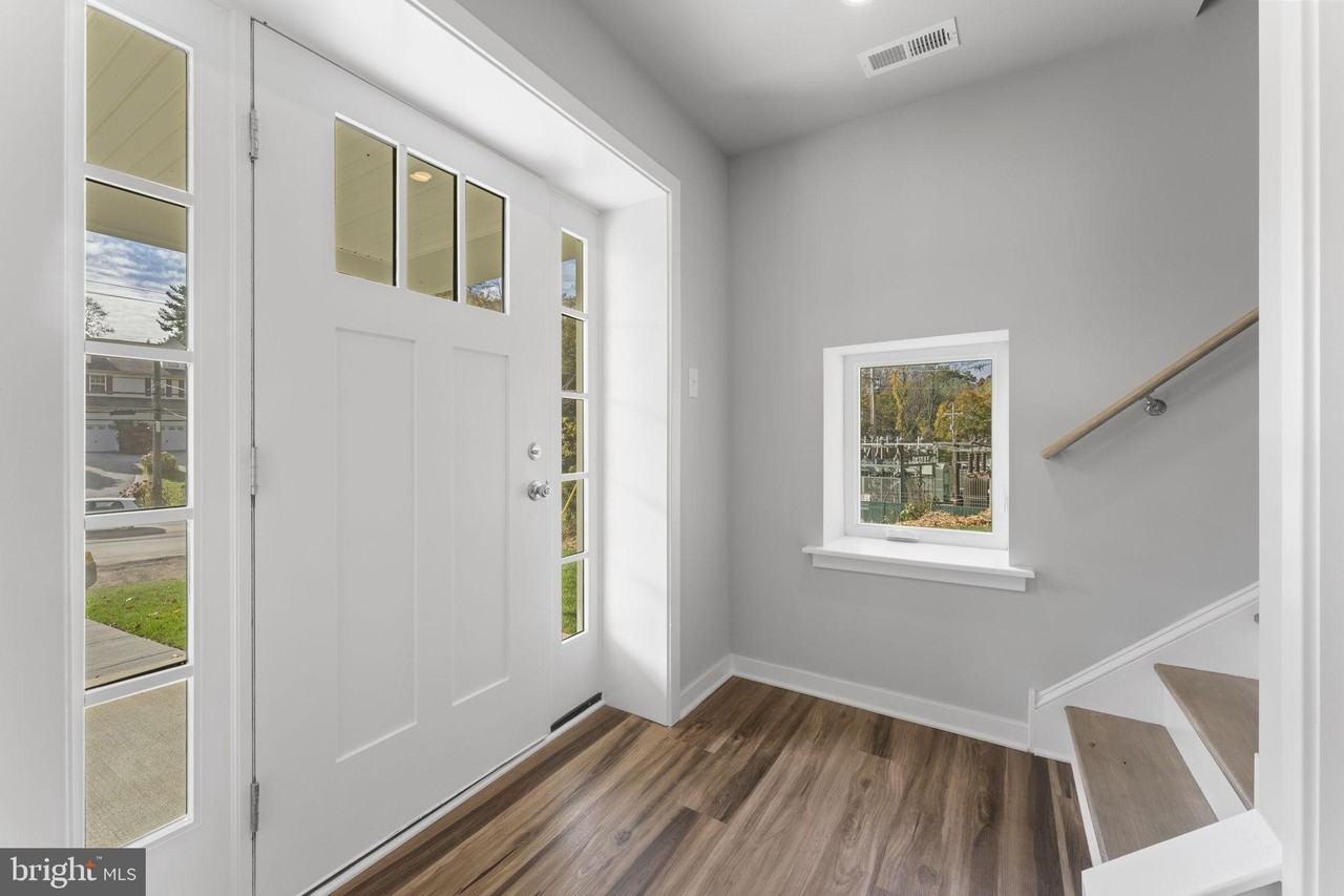 151 Old Lincoln Hwy - Photo 3 of 20