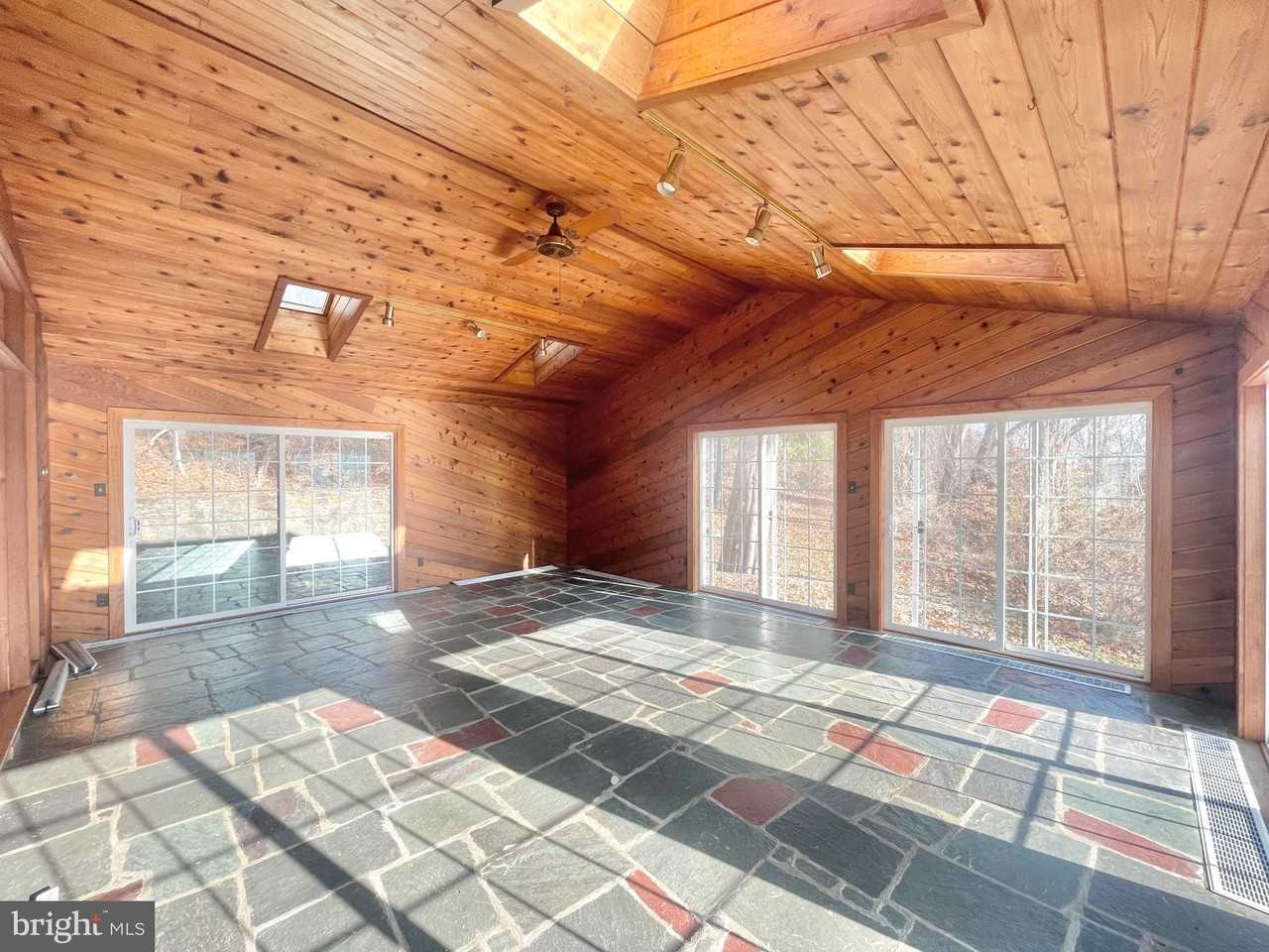 4925 W Chester Pike - Photo 6 of 16