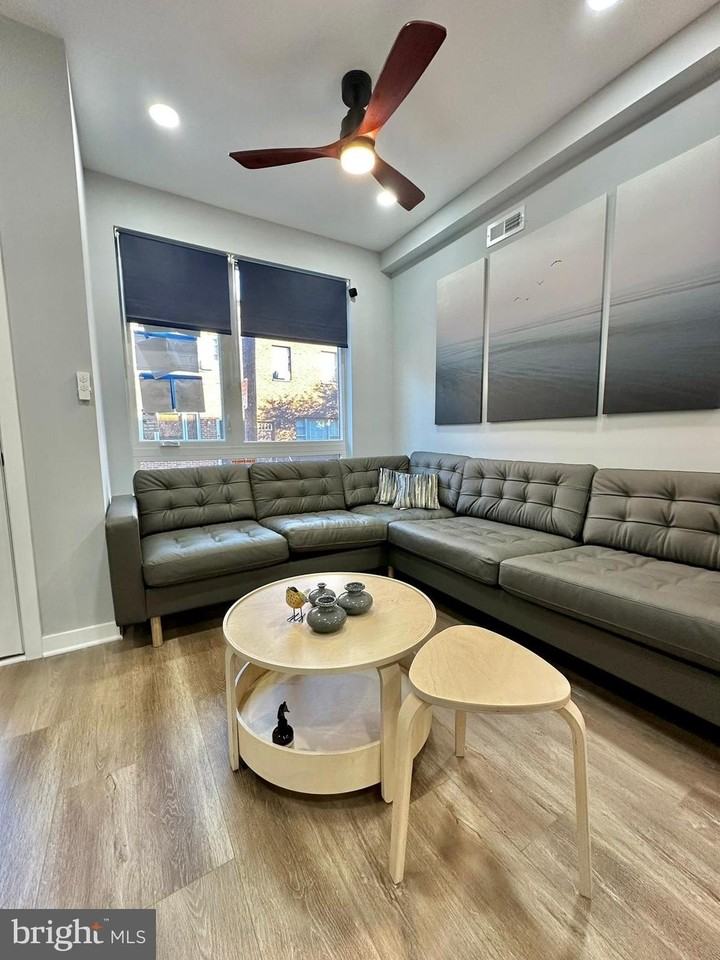 1636 S Bailey St - Photo 5 of 50