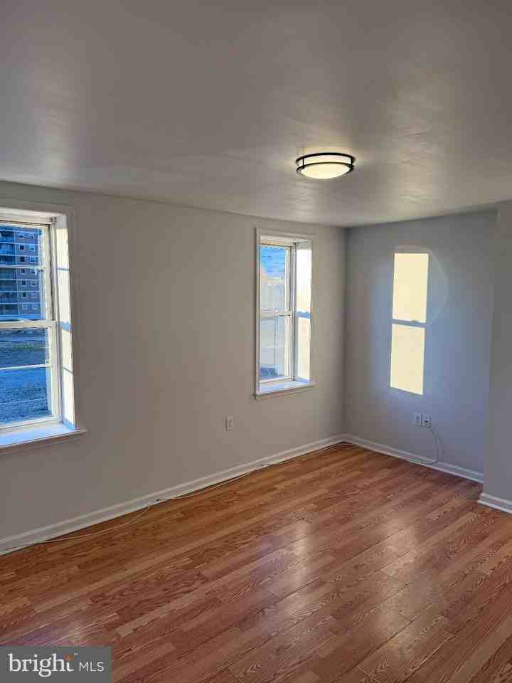 2427 N 10th St Unit B #B - Photo 6 of 24