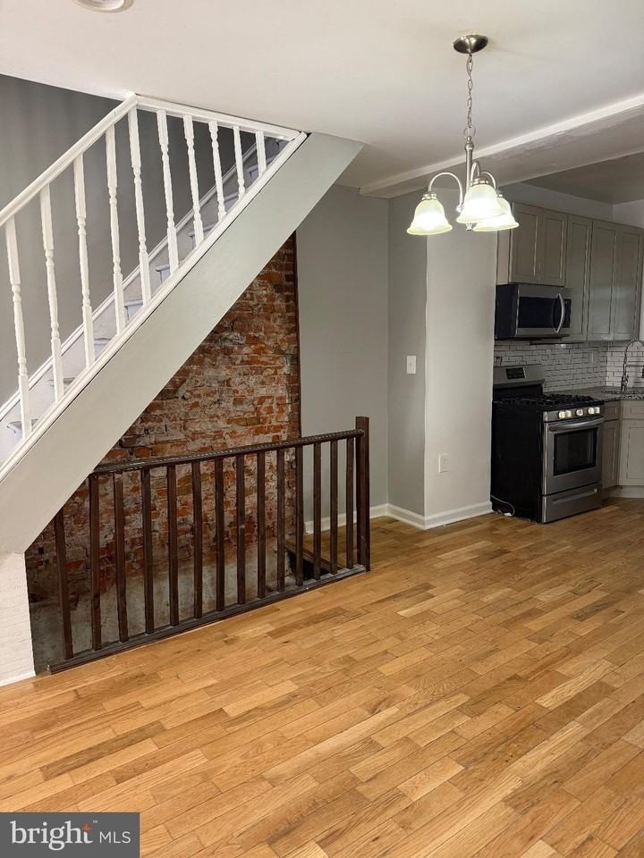 3104 Hurley St - Photo 6 of 14