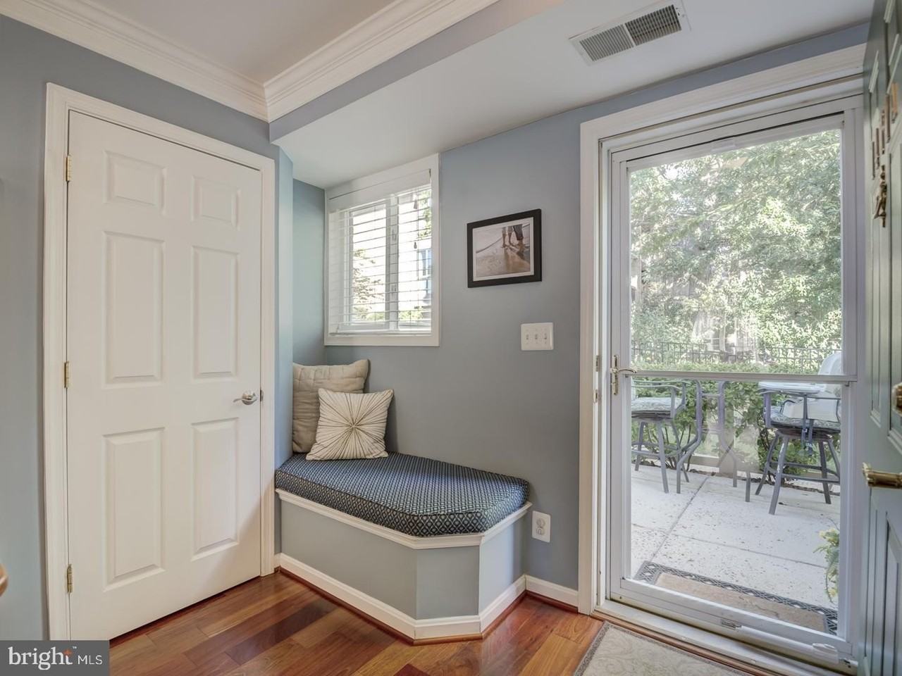 1471A N Van Dorn St - Photo 4 of 39