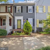 428 Wolfe St - Photo 1 of 1