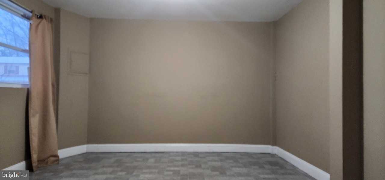 14820 Darbydale Ave Unit B #B - Photo 3 of 4