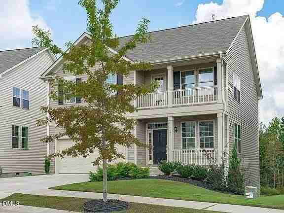 821 Stable Fern Dr - Photo 2 of 26