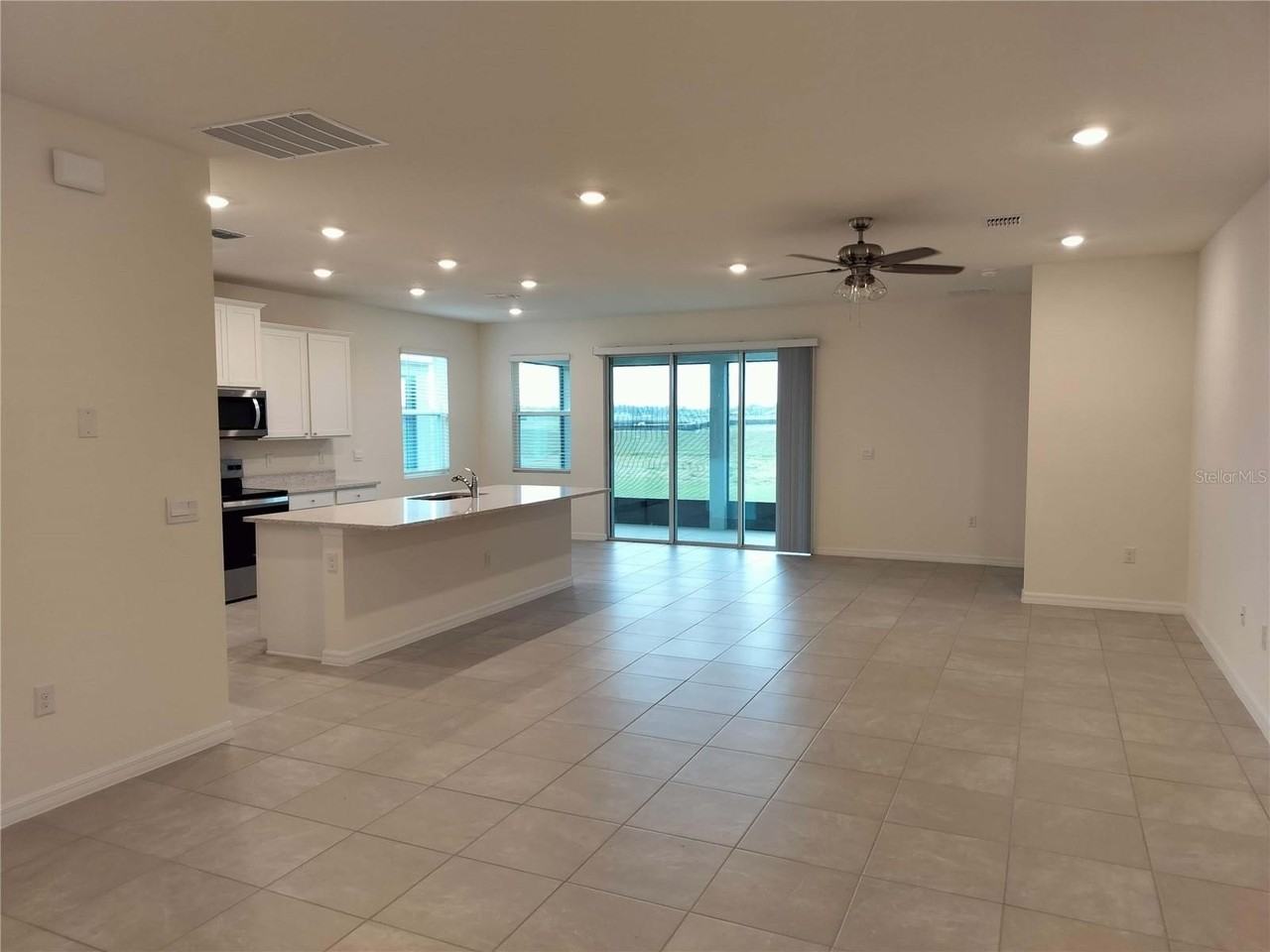 3144 Canopy Oak Blvd - Photo 4 of 36