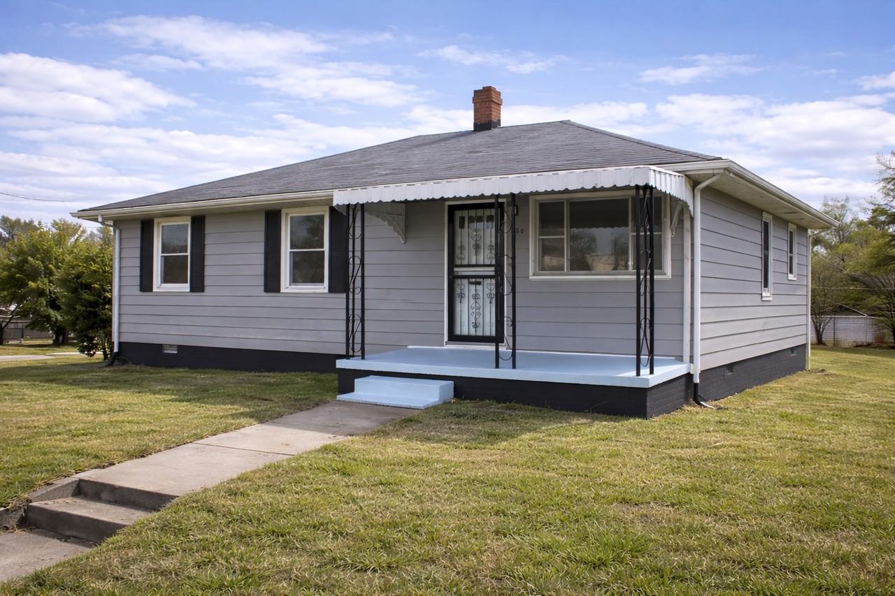 1214 Gordon St #1 - Photo 2 of 13