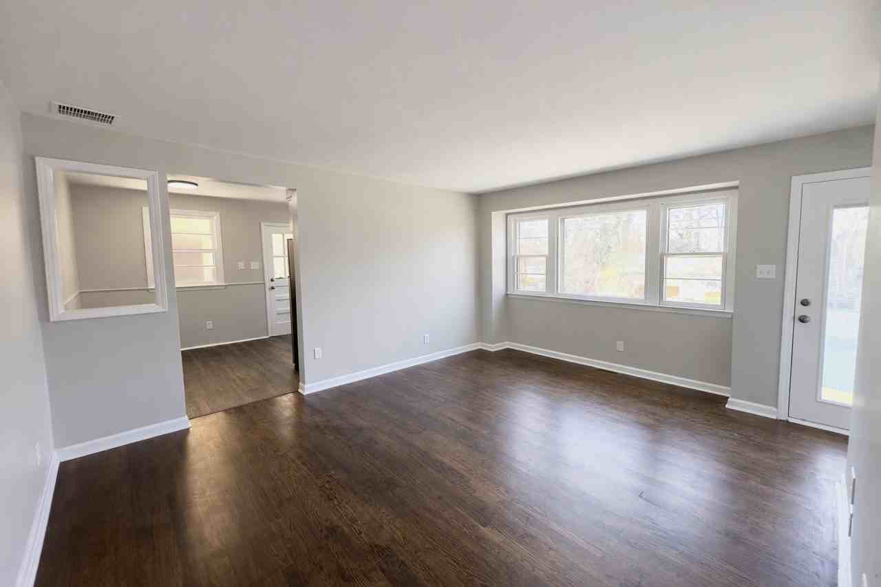 108 Revere Dr #1 - Photo 4 of 18