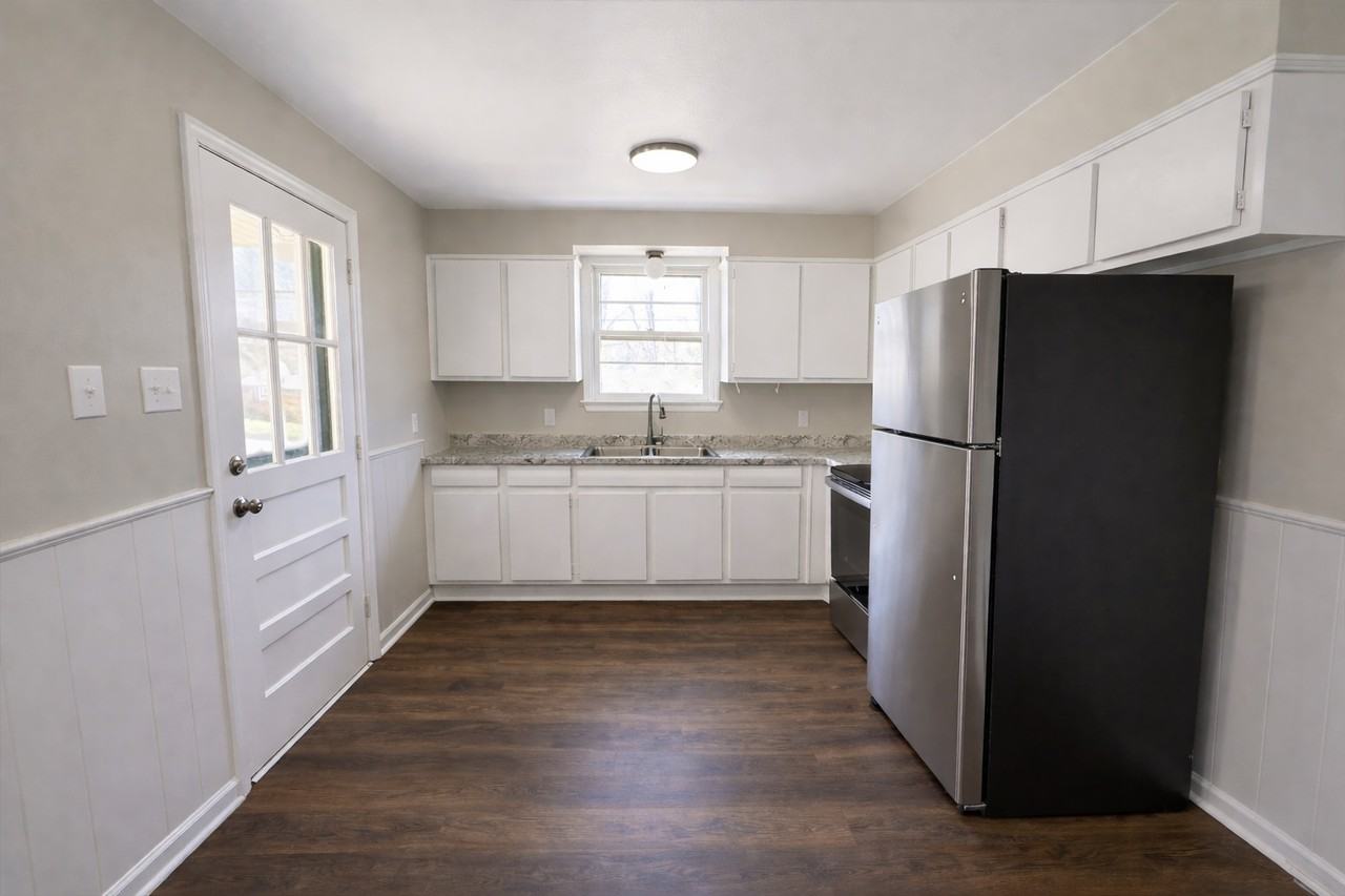 108 Revere Dr #1 - Photo 6 of 18