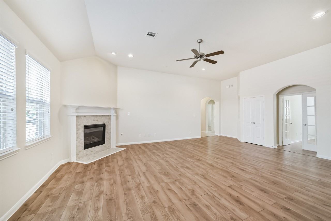 27007 Soapstone Terrace Ln - Photo 5 of 29