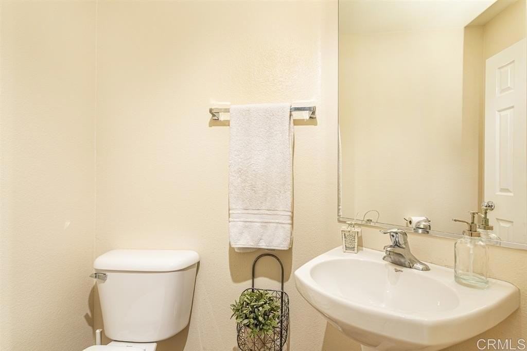 740 Callecita Aquilla Sur - Photo 5 of 15