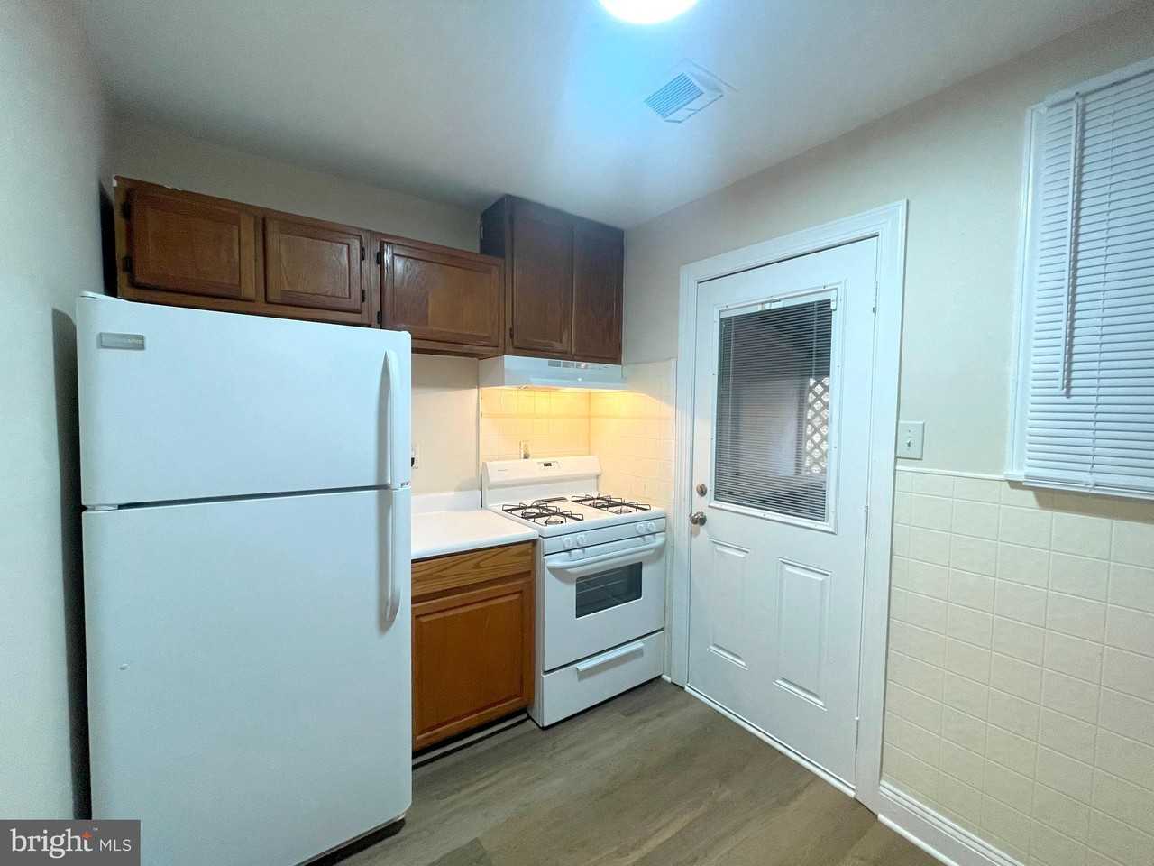 12710 Forest Knolls Pl ##A - Photo 6 of 13