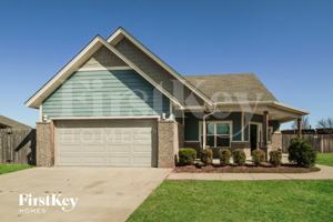 featured image of 601 Nw 179th Cir