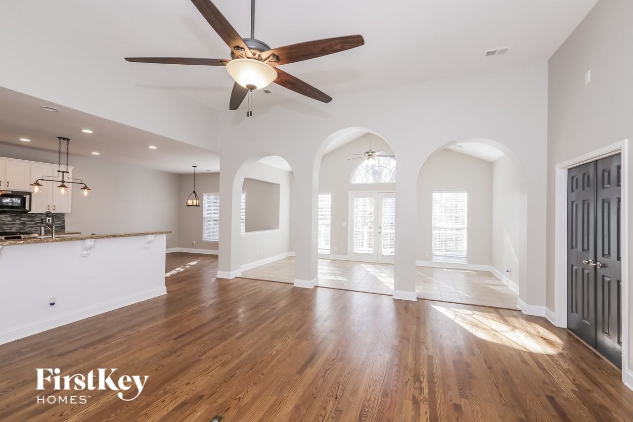 11718 Kennon Ridge Ln - Photo 3 of 15