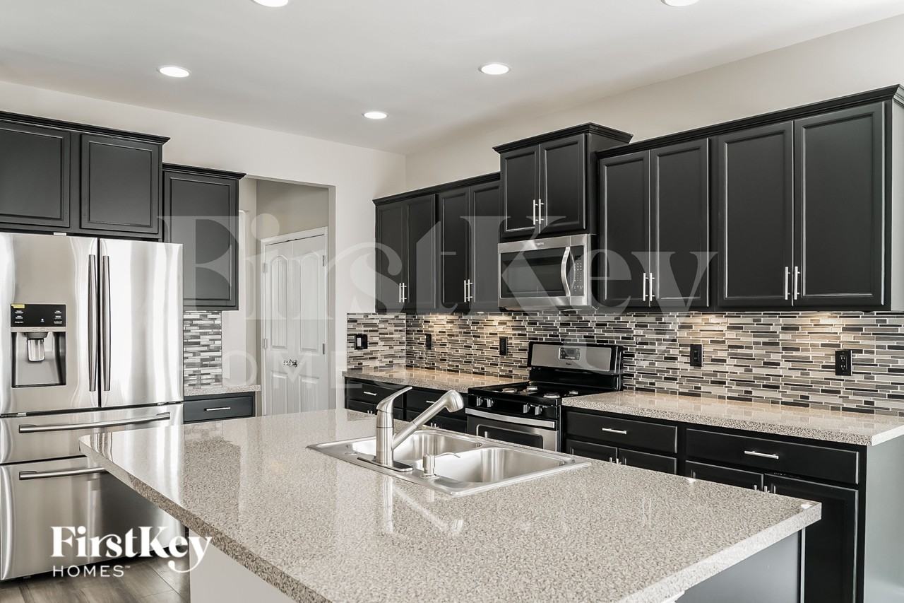 3141 Lacewing Dr - Photo 6 of 15