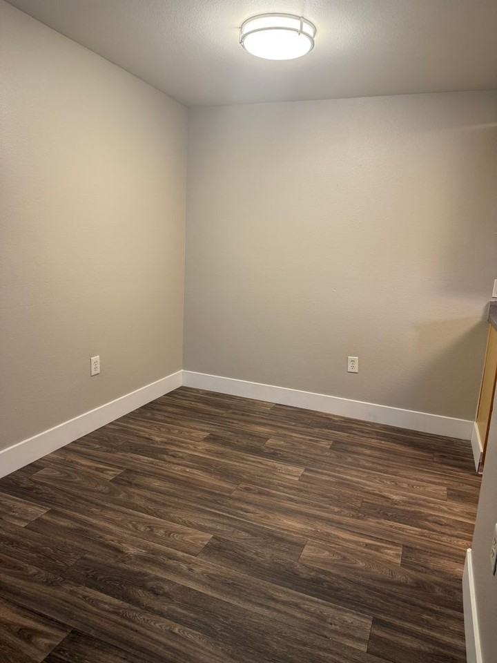 16936 Se Powell Blvd #61 - Photo 3 of 16