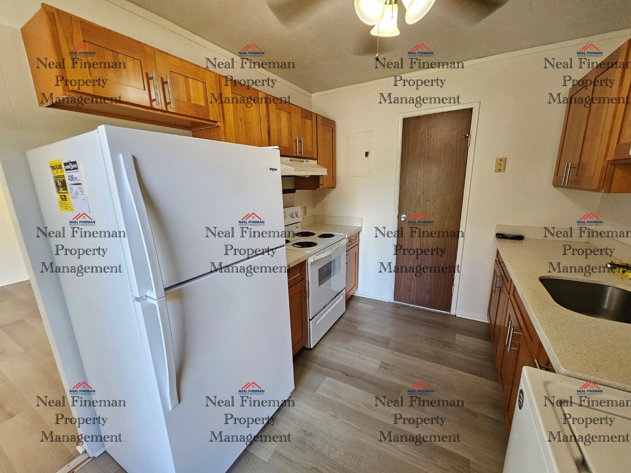 98-1376 Nola St - Photo 3 of 16