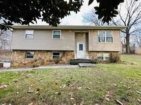 918 W Forest Blvd - Photo 1 of 1