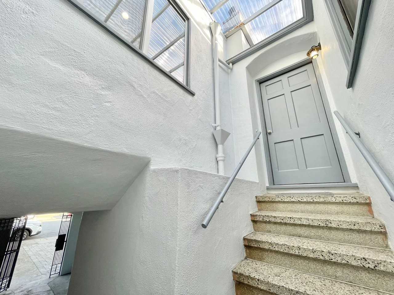 2455 45th Ave - Photo 4 of 30