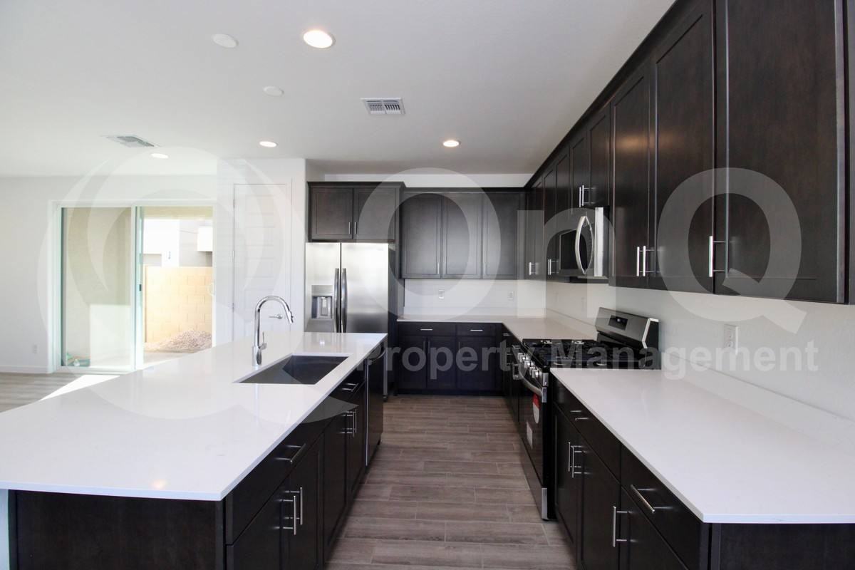 10205 E Ursula Ave - Photo 3 of 10