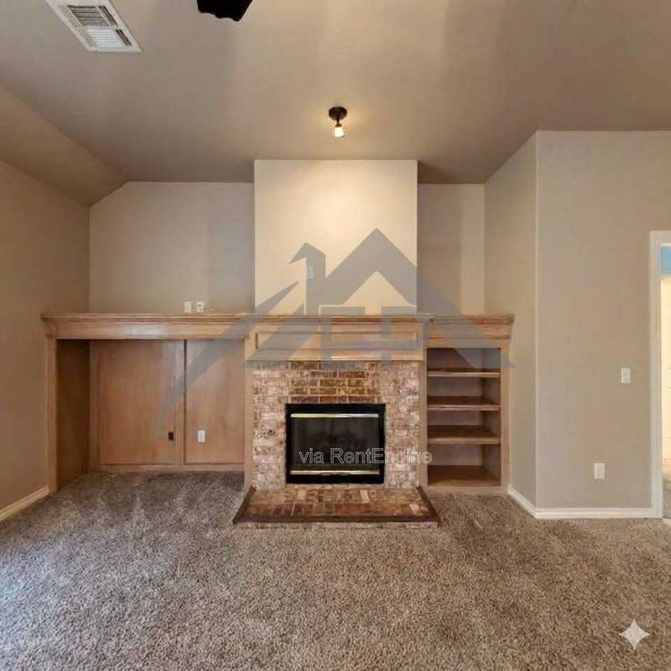 14001 Arapaho Rd - Photo 2 of 8