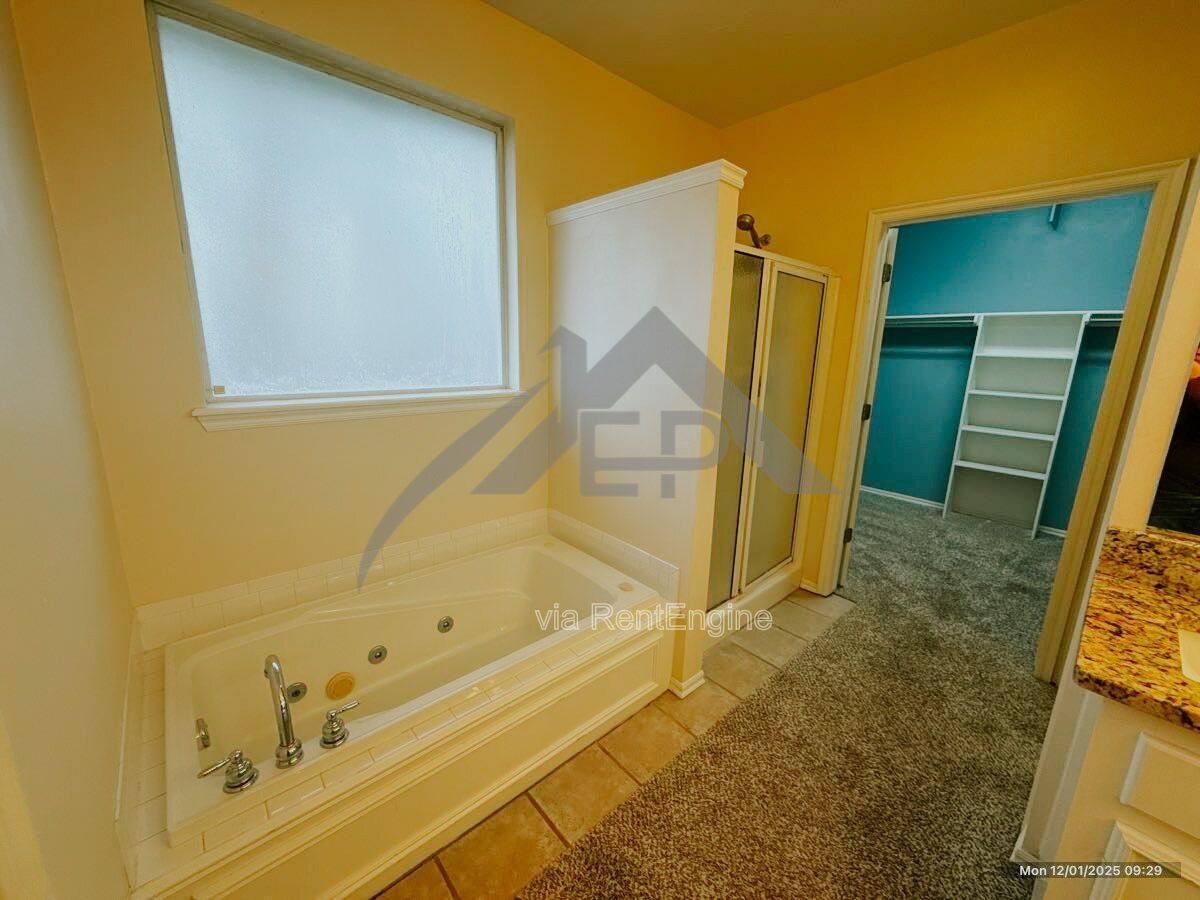 14001 Arapaho Rd - Photo 7 of 8